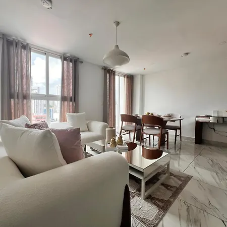Apartamento Con Calor De Hogar 10I